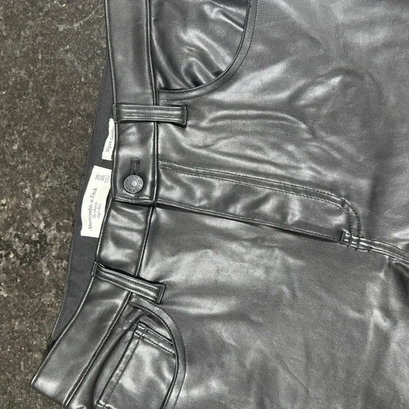 Vegan Leather High Rise Skinny Pants - Picture 7 of 7